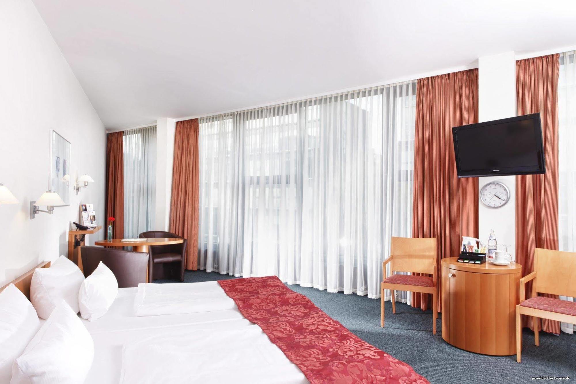 Hotel Am Borsigturm Berlin Ngoại thất bức ảnh
