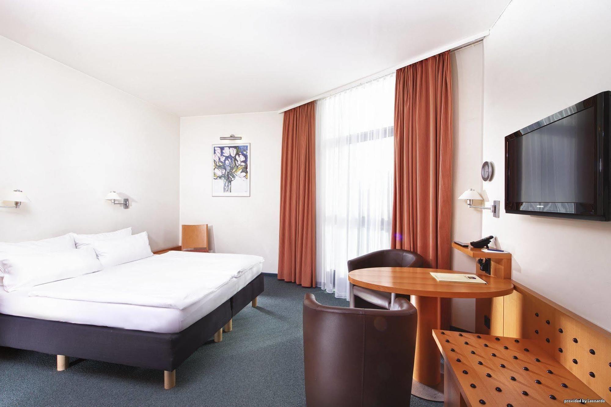 Hotel Am Borsigturm Berlin Ngoại thất bức ảnh