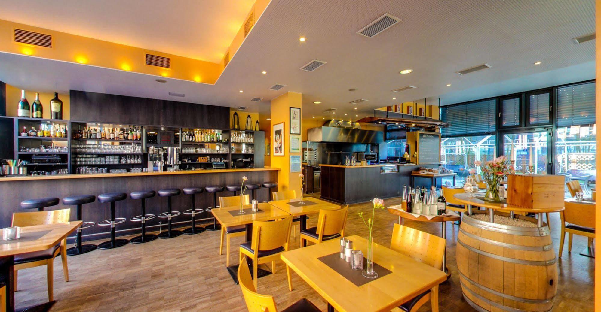 Hotel Am Borsigturm Berlin Ngoại thất bức ảnh