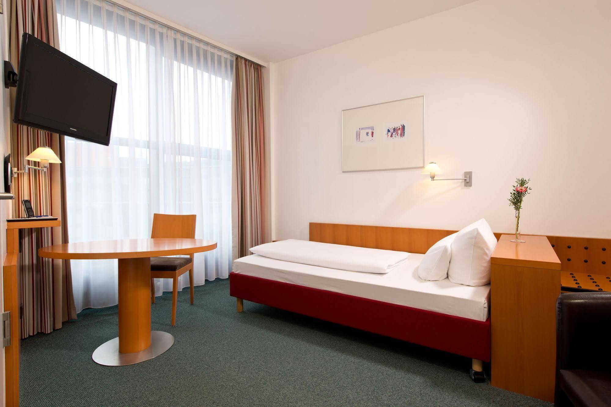 Hotel Am Borsigturm Berlin Ngoại thất bức ảnh