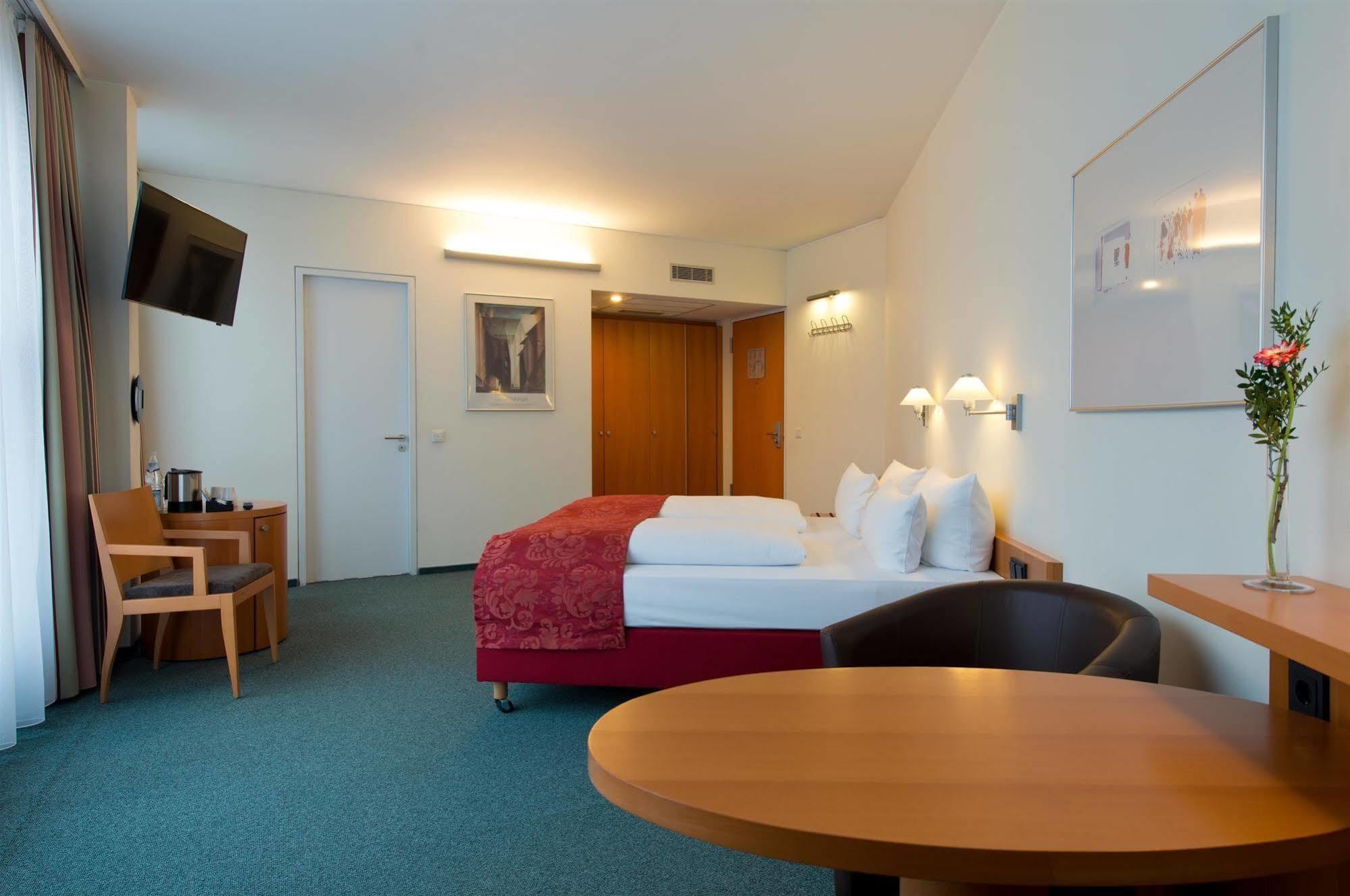 Hotel Am Borsigturm Berlin Ngoại thất bức ảnh