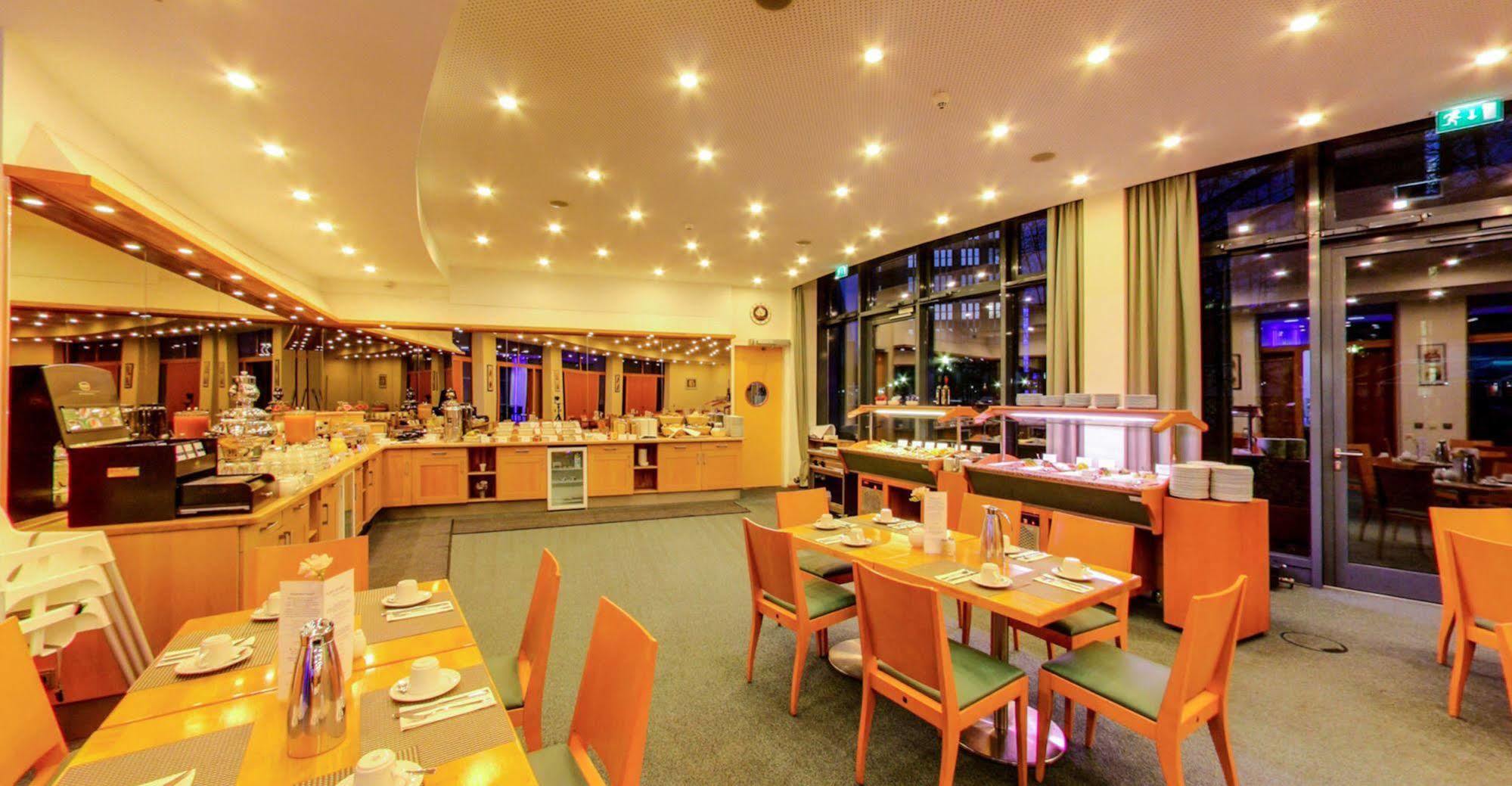 Hotel Am Borsigturm Berlin Ngoại thất bức ảnh