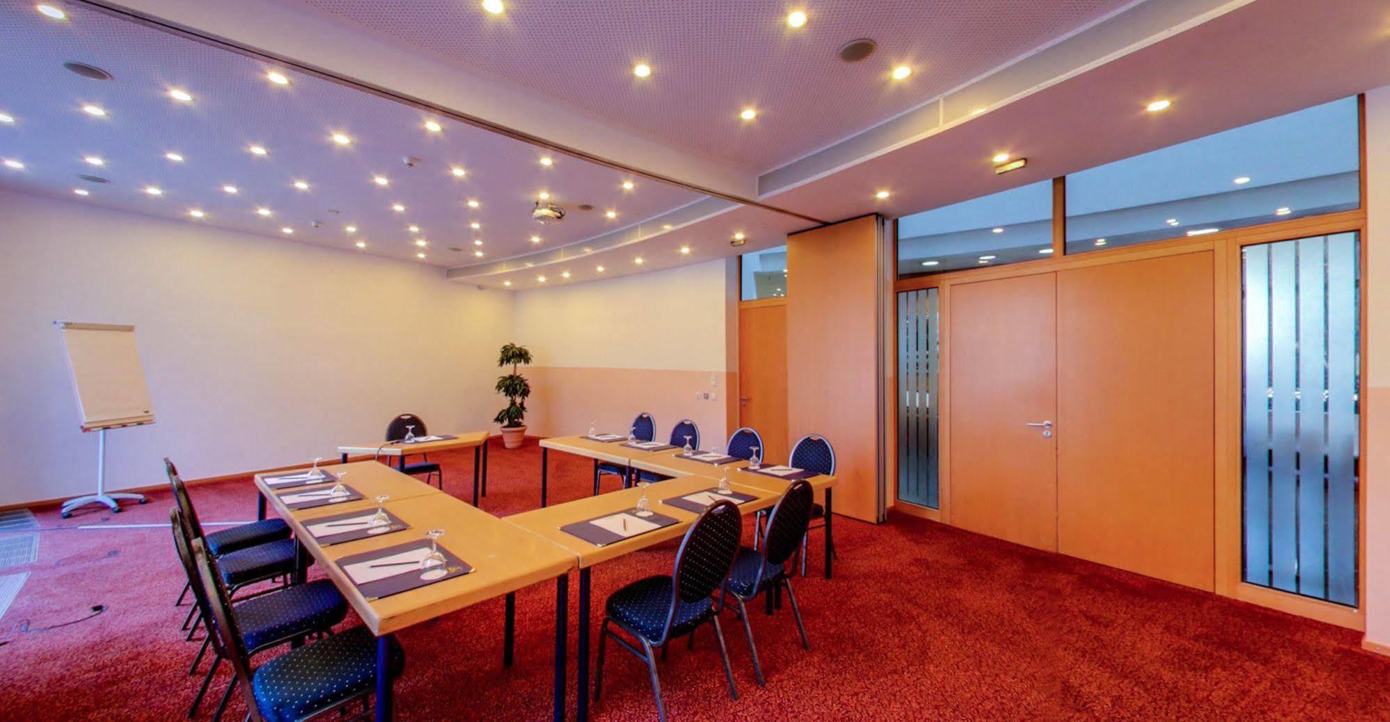 Hotel Am Borsigturm Berlin Ngoại thất bức ảnh