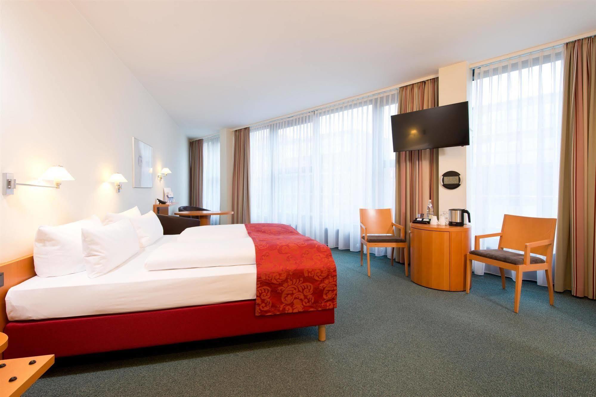 Hotel Am Borsigturm Berlin Ngoại thất bức ảnh